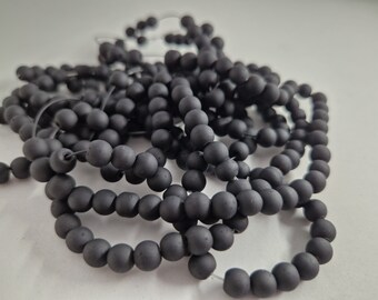 280 perles en verre opaque 6 mm couleur noir mat