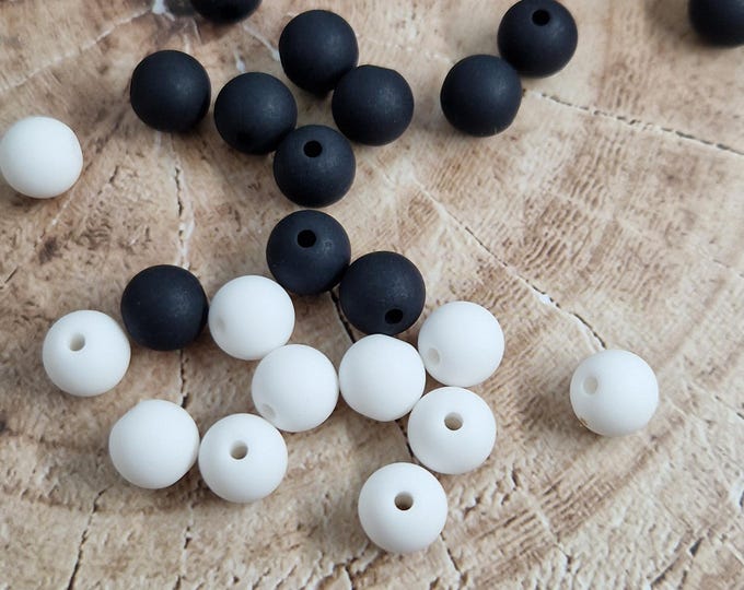 10 mm round acrylic beads