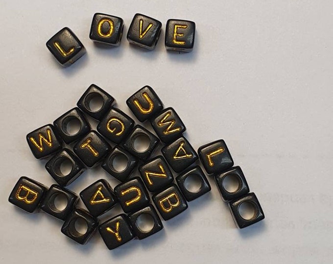 Acrylic letter beads