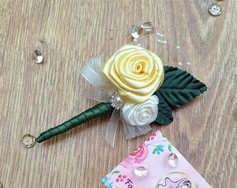 Light Yellow Pastel Luxury Rose Buttonhole. Handmade Wedding Boutonniere for Groom Groomsmen.