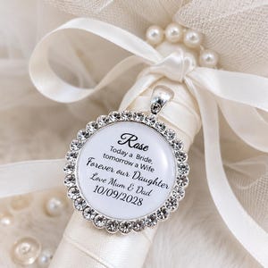 Colgante para ramo de novia, recuerdo nupcial personalizado, regalo de mamá y papá.
