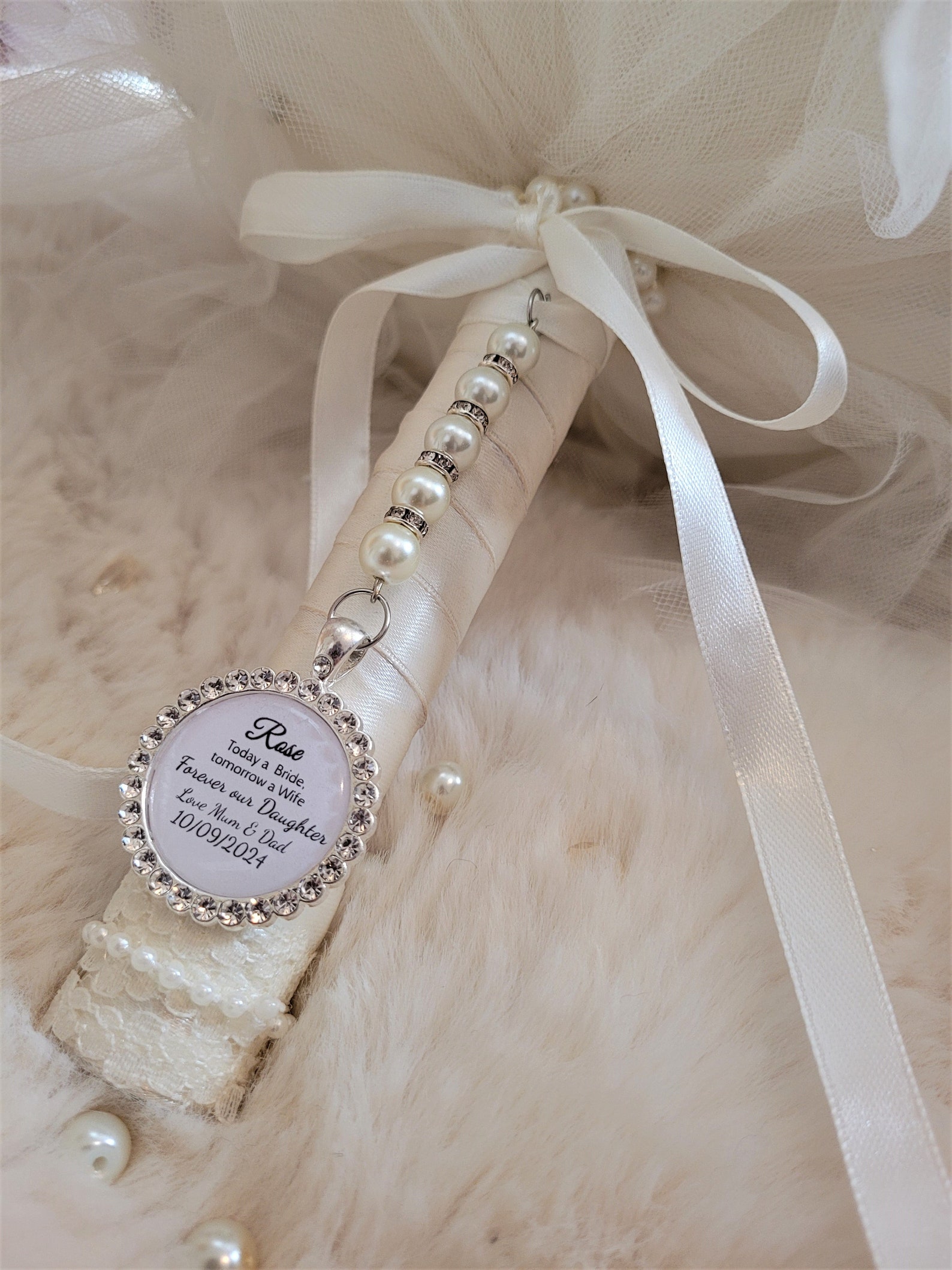 Bouquet Charm, Wedding Charm for Brides. Pearl Pendant, Custom ...