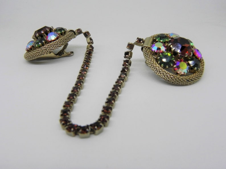 Weiss Rhinestone Sweater Clip Unsigned