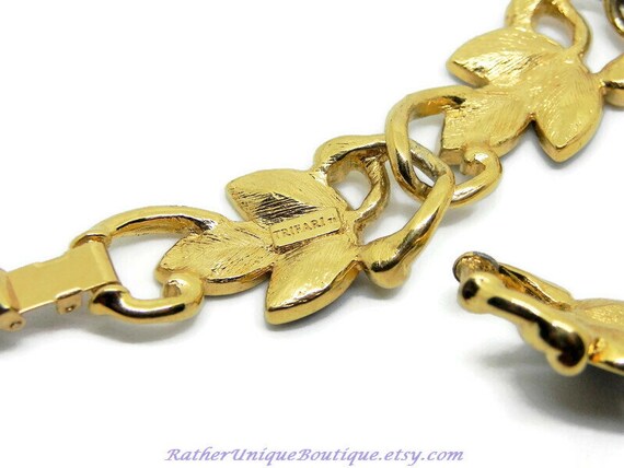 Trifari Leaf Link Bracelet - Signed - image 8
