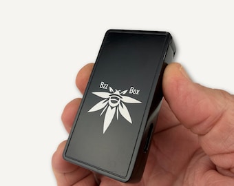 Bzz Refillable butane Lighter - Large Bzz Lighter - Personalized lighter - Collectibles - Cigarette lighter - Minimalist Smoker accessories