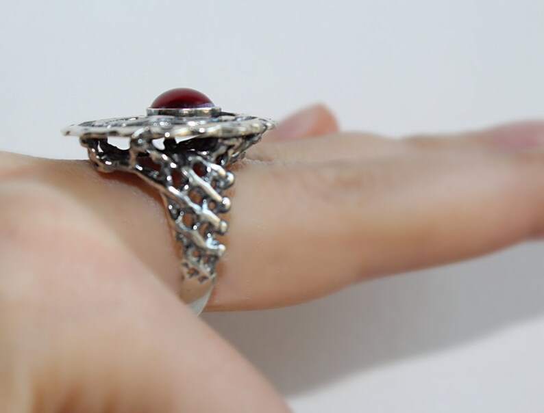 Red garnet earrings with goat Gifts for woman STERLING SILVER 925 ethnischer Schmuck gioielli etnici bijoux ethniques argent etnische