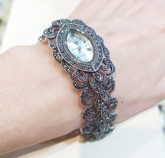 Handmade luxury online watches