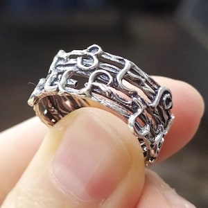 Anillo del alfabeto armenio Plata 925 anillos pequeños con letras Regalos armenios para hombre o mujer Joyería hecha a mano de ley