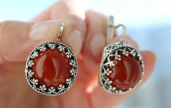 Vintage carnelian best sale earrings