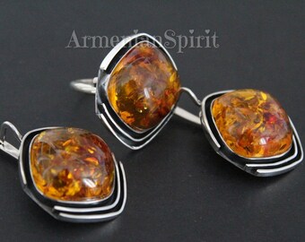 SALE* 11mm 4pcs Golden Amber Topaz fire opal Czech glass flat back cabochon November birthstone color DIY Jewelry supplies SALE* 11mm 4pcs Golden Amber Topaz fire opal Czech glass flat back cabochon November birthstone color DIY Jewelry supplies