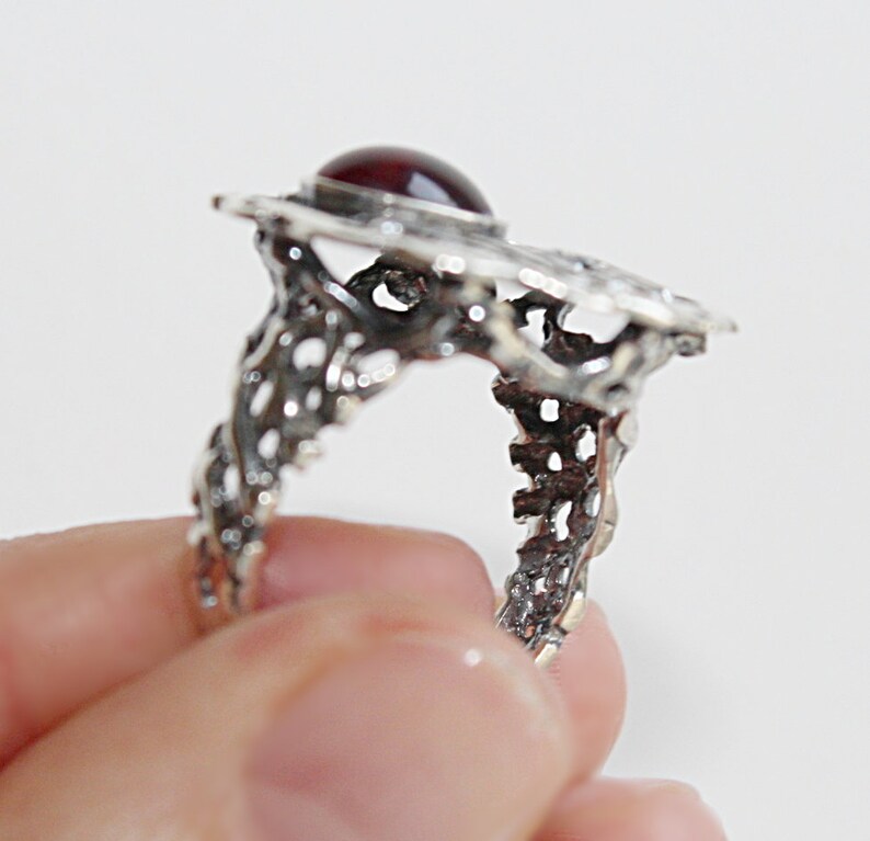 Red garnet earrings with goat Gifts for woman STERLING SILVER 925 ethnischer Schmuck gioielli etnici bijoux ethniques argent etnische