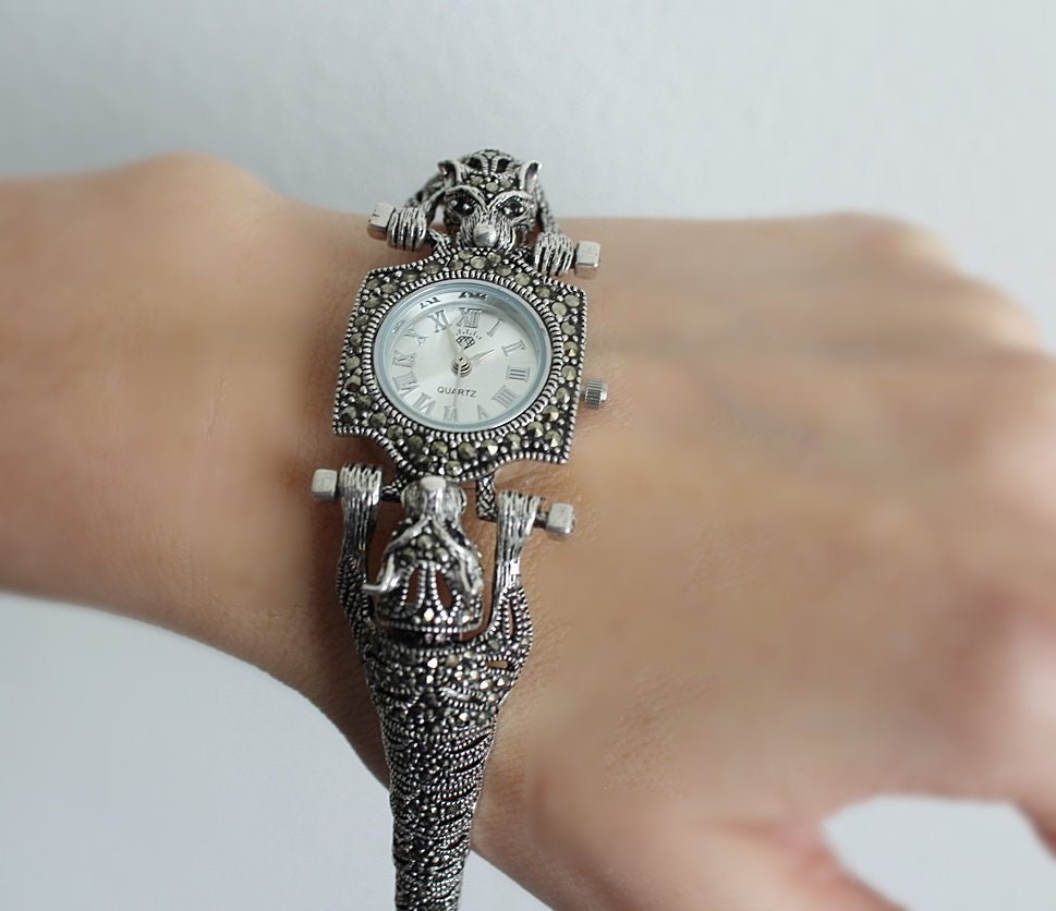 HEFIK 15 jewels swiss レディース 手巻き時計 マーカサイト HEFIK 15 jewels swiss レディース 手巻き時計 マーカサイト