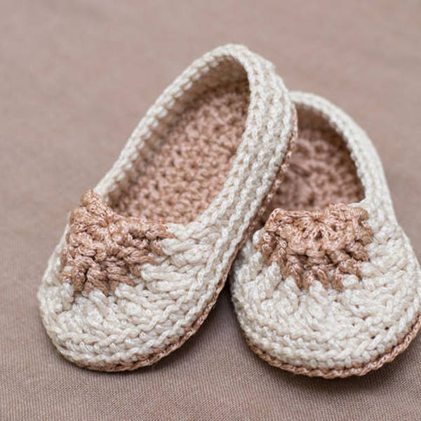 Modèle au crochet Chaussures bébé, modèle au crochet moderne, modèle au crochet cadeau de maman enceinte, modèle de pantoufles en laine pour bébé. Téléchargement instantané PDF