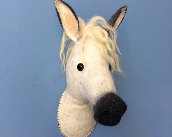 Horse's head, felted head/handmade/nursery decoration