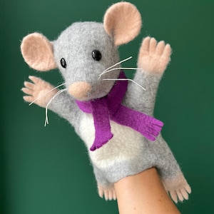 Grey Mouse, handmade felted handpuppet/educational toy/cuddly toy/puppet theatre