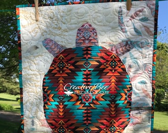 Turtle Quilt Applique Pattern - Use both sides of one focus fabric and easy fusible applique to make this turtle applique wall hanging.