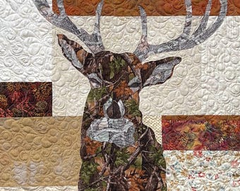 Patrón de edredón con apliques de ciervo: Tela de camuflaje con decoración de vida silvestre (91 x 91 cm)