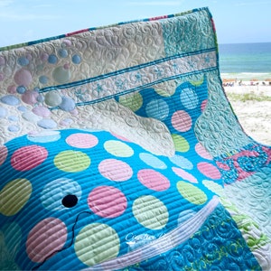 Bubbles the Baby Whale Quilt at the beach!