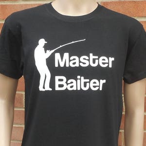 New Funny MASTER BAITER Novelty Joke High Quality Rare Loose Fit Cotton T-Shirt. Various Tee Sizes and Colours Top Christmas Gift or Present