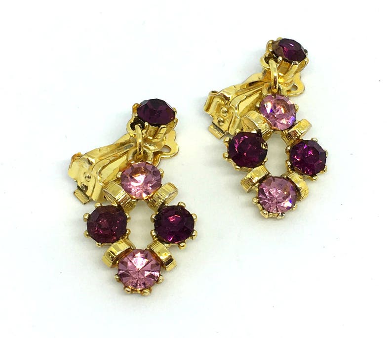 Vintage brooch and earrings clips with purple rhinestones Gold tone jewelry set Retro jewelry Purple brooch