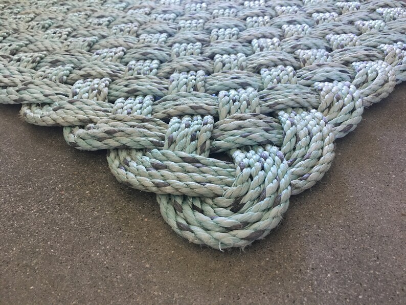 Medium Maine Rope Rug Recycled lobster rope Maine made Etsy