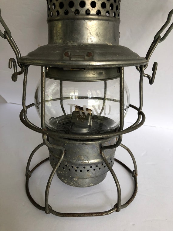 Antique Adlake Kero Railroad Lantern, Adams & Westlake Co Antique Adlake Kero Railroad Lantern, Adams & Westlake Co