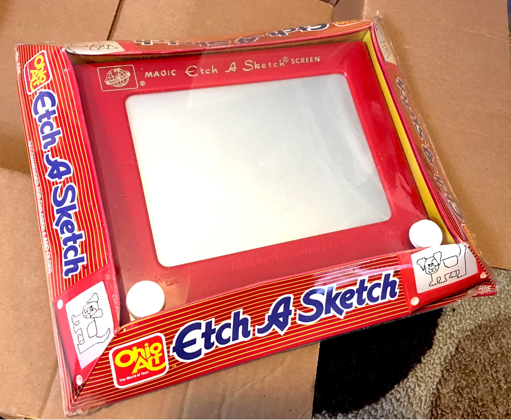 (3 pack) Etch A Sketch, Classic Red Drawing Toy with Magic Screen, for Ages  3 and Up