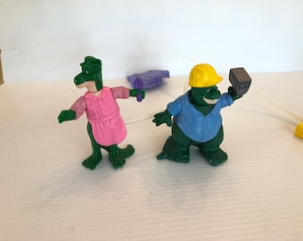 Juego vintage de 2 dinosaurios, juguetes de la Cajita Feliz de McDonald's, 1992, personajes de Sinclair Dino-motion, Earl y Fran
