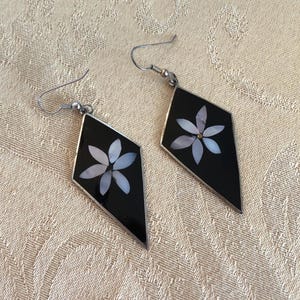 Vintage Mexican Alpaca Silver Earrings, Iridescent Abalone Shell Inlay in Black Enamel