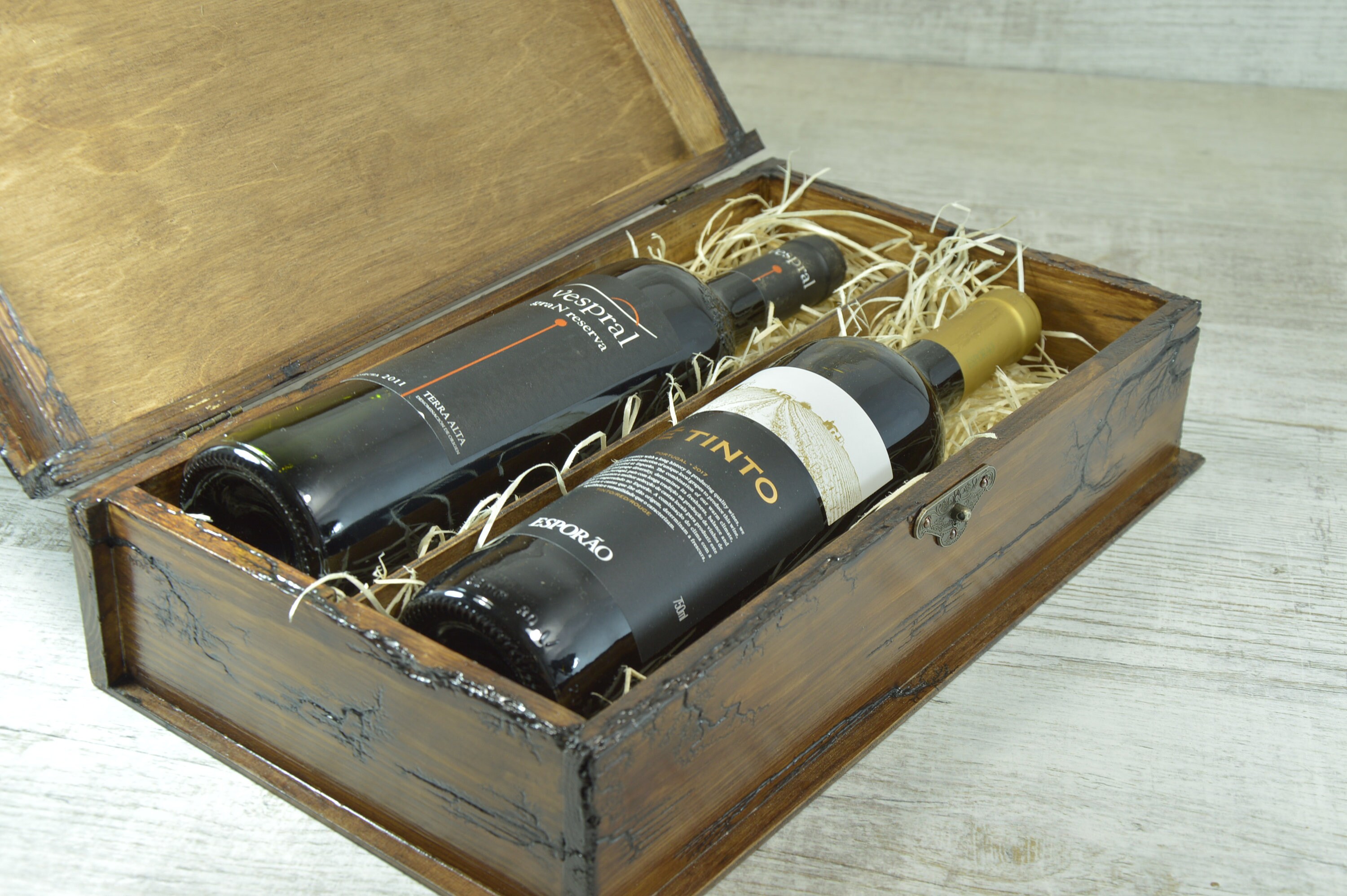 wine box boyfriend