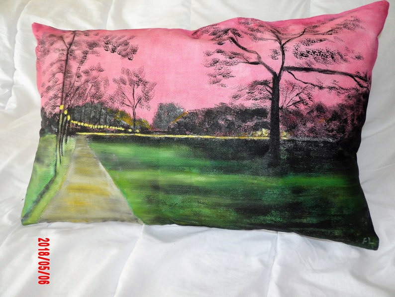 Cushion cover 60x40 cm hand painted: a park in the Paris region at sunset image 2