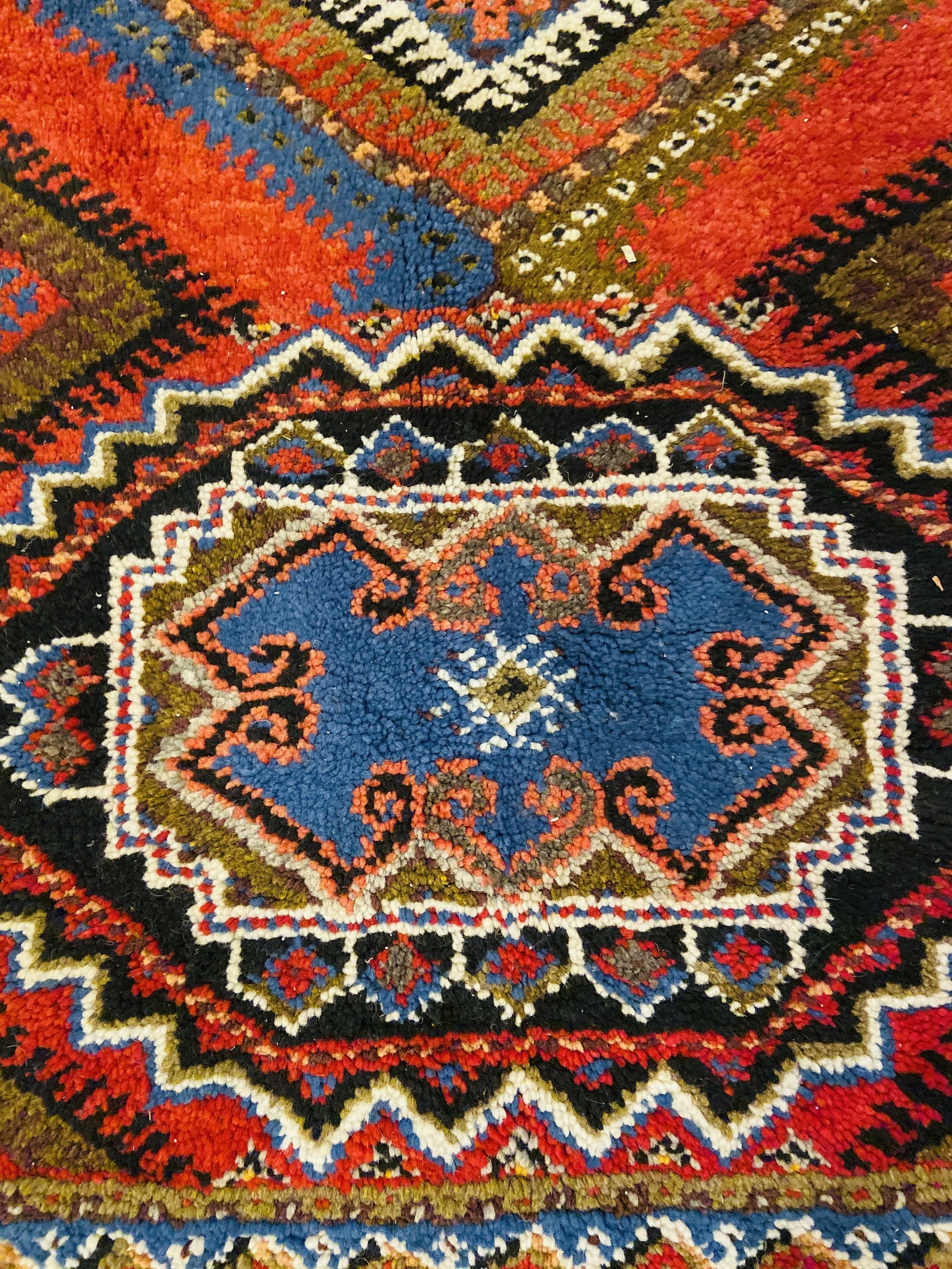 Berber Rug Medium Handwoven From Wool and Hypnotic Pattern Etsy UK