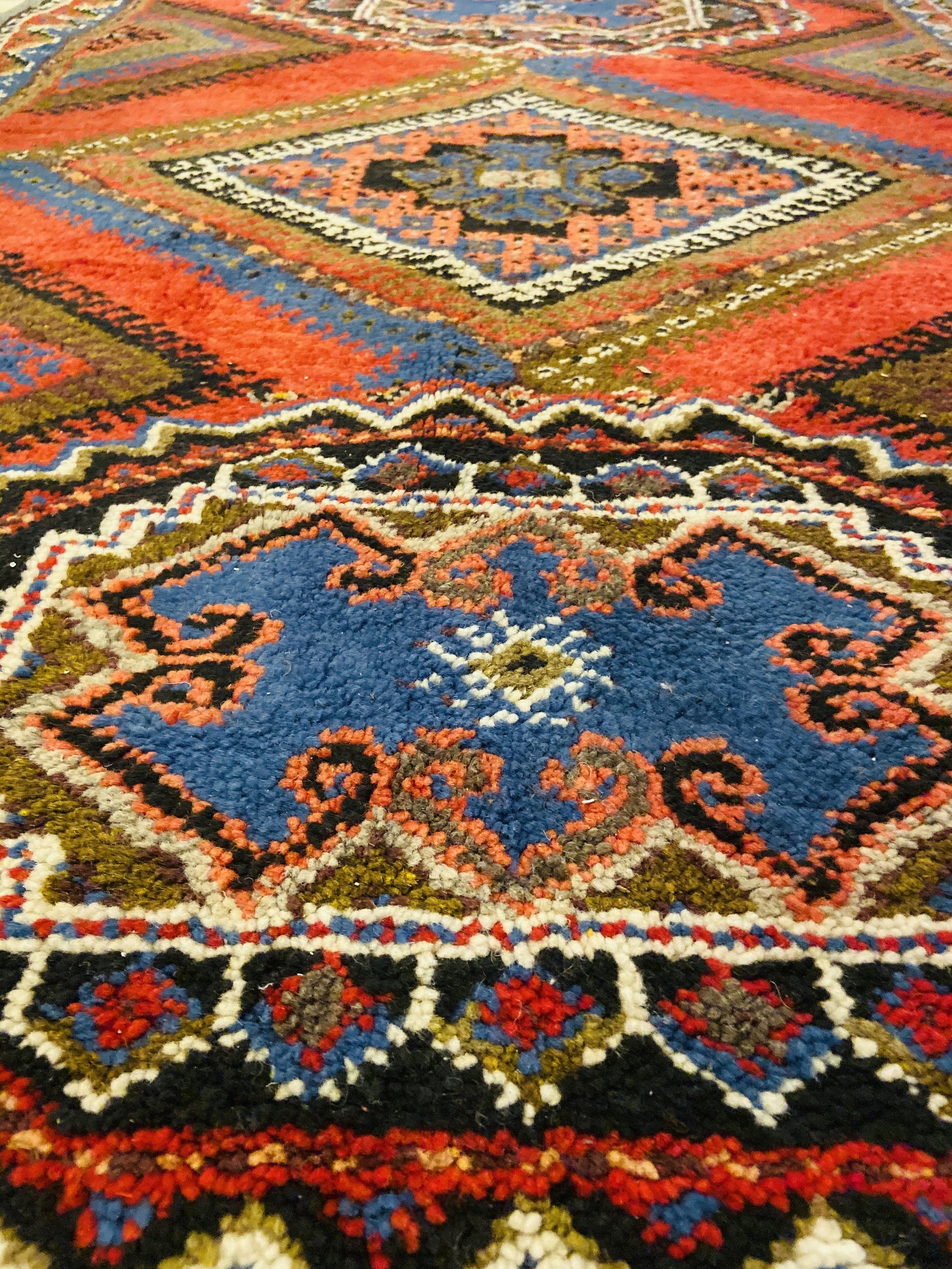 Berber Rug Medium Handwoven From Wool and Hypnotic Pattern Etsy UK