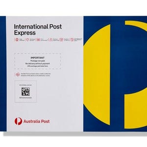 Express Post Medium Envelope upgrade for International orders only (max 3 cards)