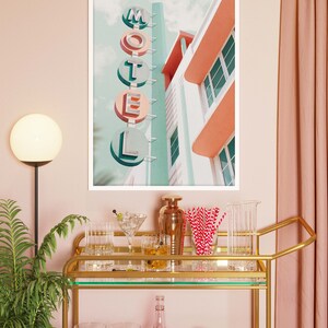 Retro reseaffisch, retro motelltryck, resefotokonst, fotokollagekonst, surrealismkonst, retro väggkonst, digitaltryck, utskrivbar konst bild 2