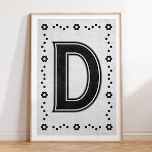 Impresión artística con monograma de la letra D, estilo mármol vintage en blanco y negro, descarga digital, decoración minimalista imprimible con alfabeto.