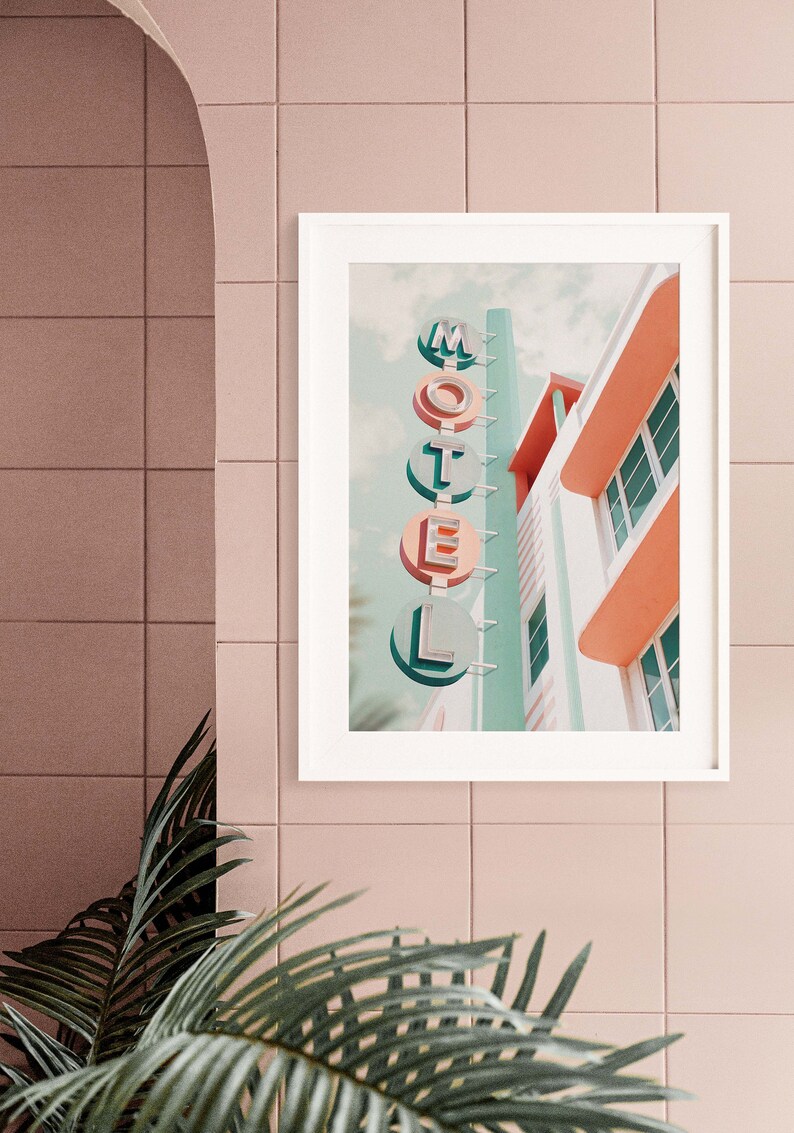 Retro reseaffisch, retro motelltryck, resefotokonst, fotokollagekonst, surrealismkonst, retro väggkonst, digitaltryck, utskrivbar konst bild 4