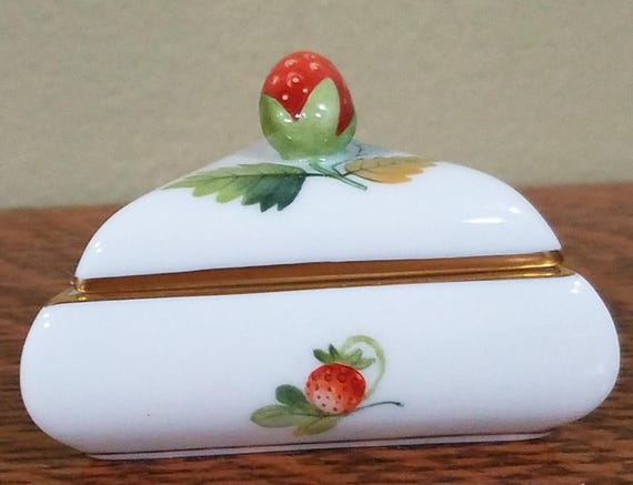 Herend Guild 2001 triangular hand-painted porcela… - image 2