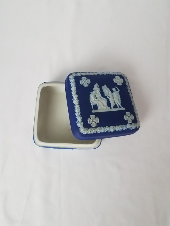 Wedgwood Portland Blue Cobalt Blue dark blue Jasp… - image 1