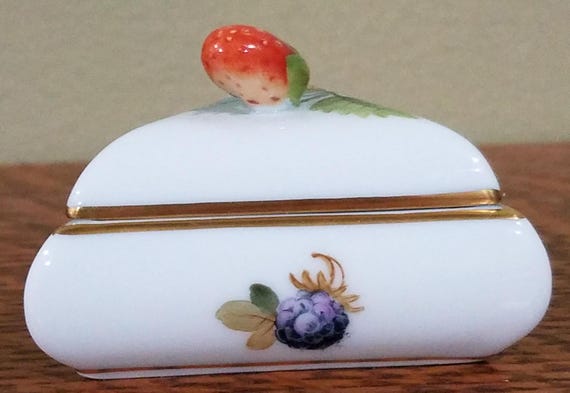 Herend Guild 2001 triangular hand-painted porcela… - image 3