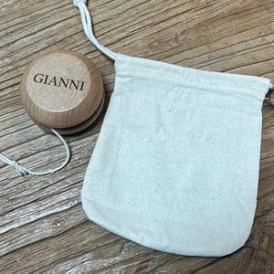 Engraved Wooden Yo-Yo – Oak Wood