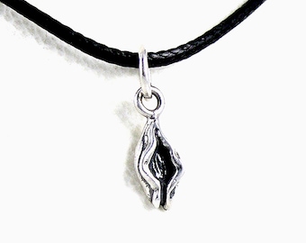 Yoni Charm
