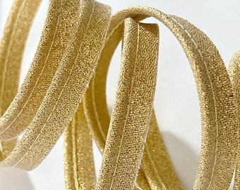 Protruding gold Lurex piping 10mm wide - 2 mm Ø, sold by the meter