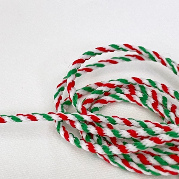 Cordelette tricolore aux couleurs de l’Italie vert blanc rouge en coton 2mm de diamètre, vendu par multiples