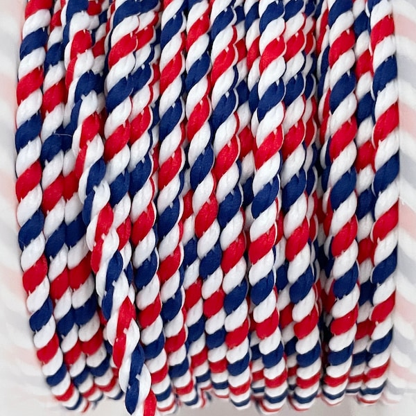 Cordon tricolore bleu blanc rouge en coton 4mm de diamètre, vendu a la coupe par Vendu par multiples