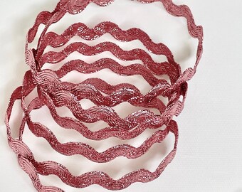 Metallic Lurex candy pink serpentine trim, 12mm wide, sold by the meter