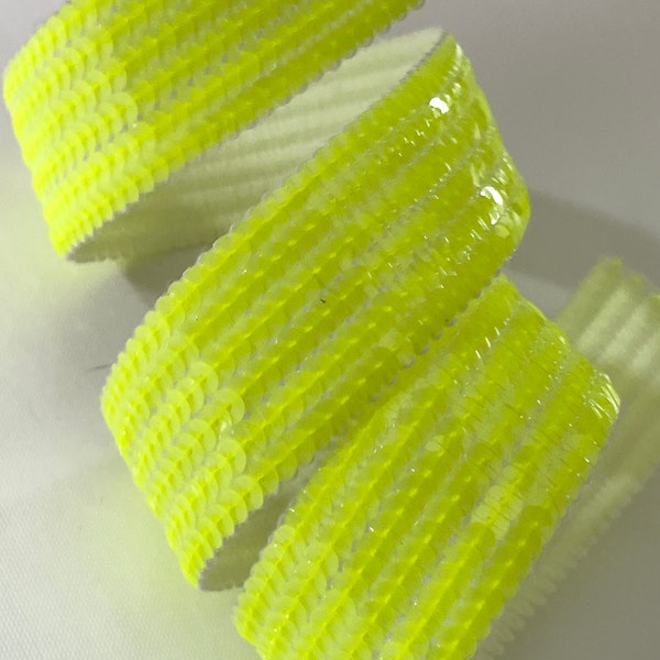 FLUO OPTIC YELLOW round sequin braids in 6 rows, sequins for sequin shopping bags, sold cut in multiples of 20cm