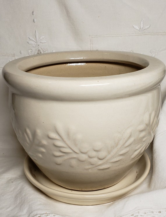 VINTAGE CREME PLANTER Planter with attached saucer Glazed Etsy