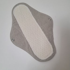 Feminine cloth reusable pads - waterproof/oeko-tex linen - Medium size