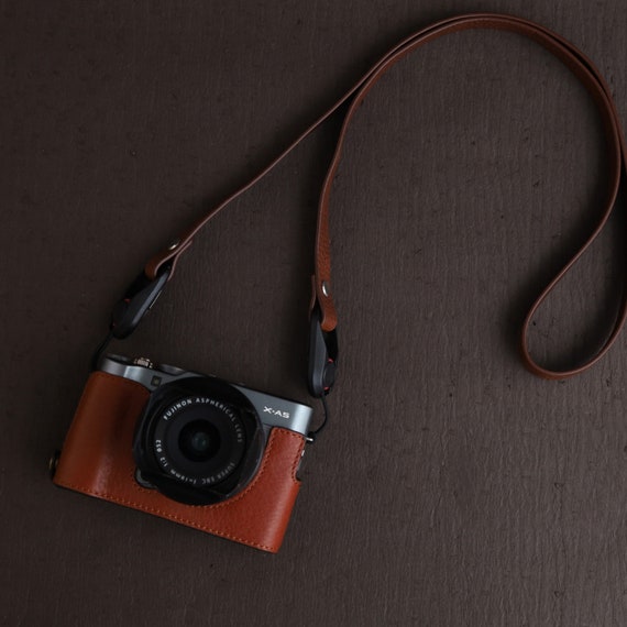 Fujifilm fuji XA5 XA7 Handmade Half Case Cowhide leather insert Camera bag Protector Holster sleeve SD & battery access door Made TO Order